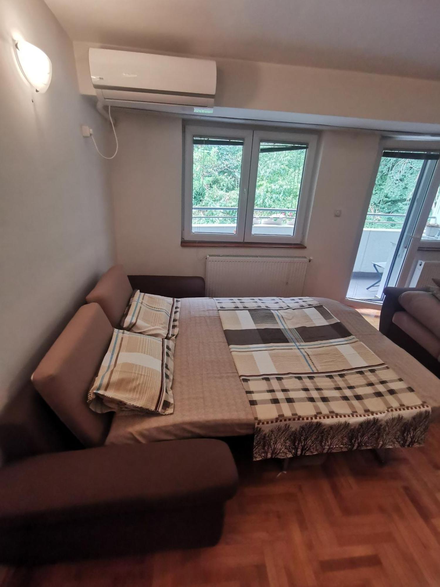 Zagrebska Flat Apartment Skopje Exterior photo